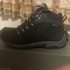 Meet your Posher, Angelica